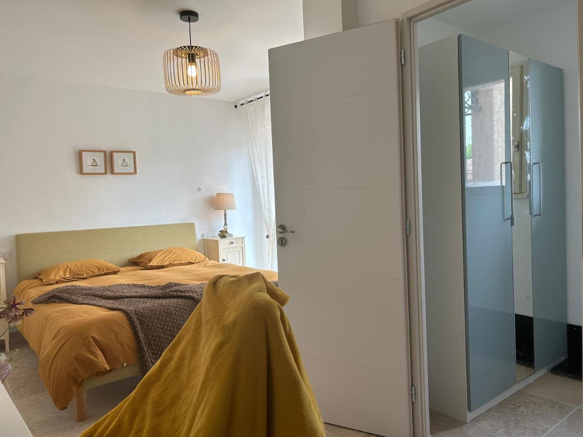 Au Ciel Etoile Bed and Breakfast Castillon-du-Gard Buitenkant foto